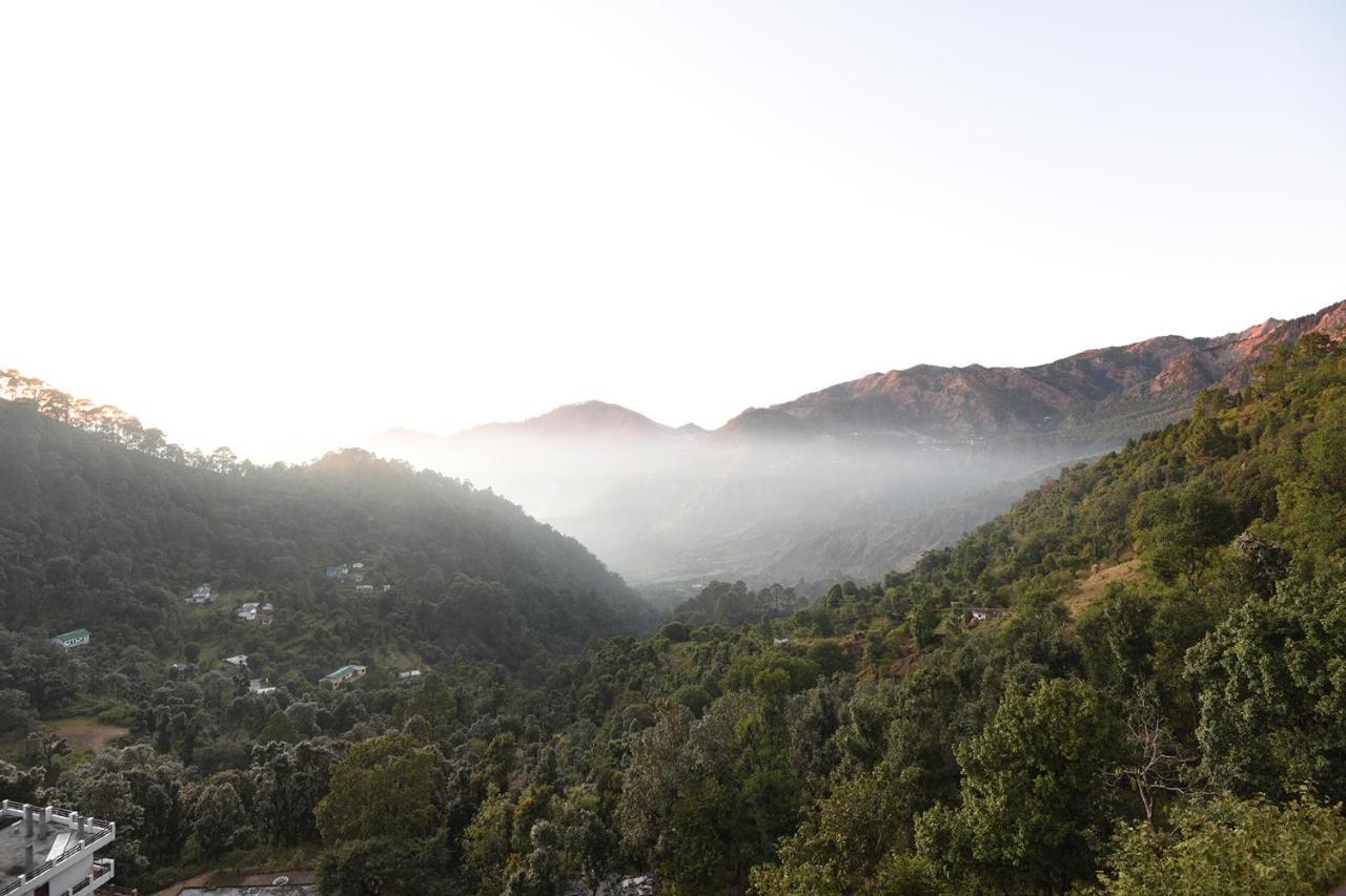 Green Roof Hotel Nainital Zewnętrze zdjęcie